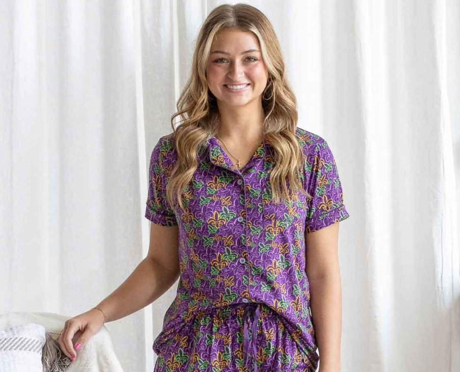 St. Charles fleur de lis sleep top by Royal Standard