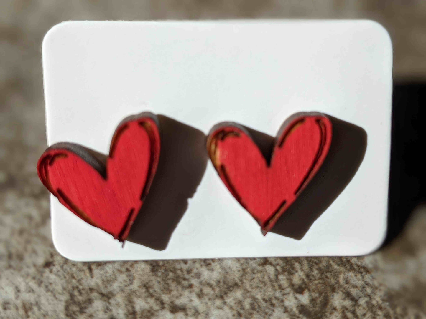 Little hearts stud earrings