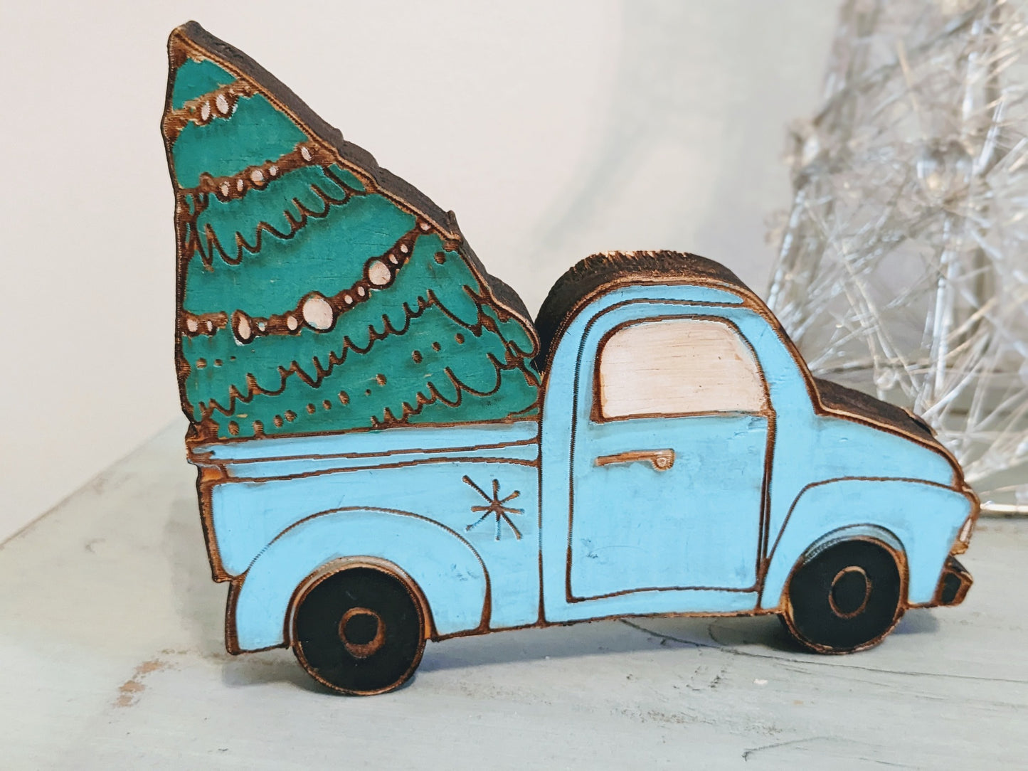 Wooden Handcrafted Handpaint Pick Up Truck | Christmas | Shelf Sitters