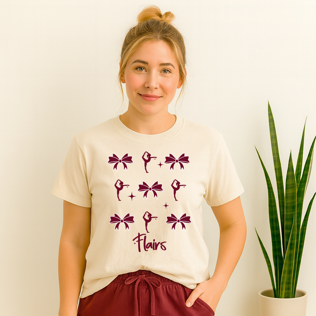 “Northshore Flairs bows and dancer formation T-shirt in natural”