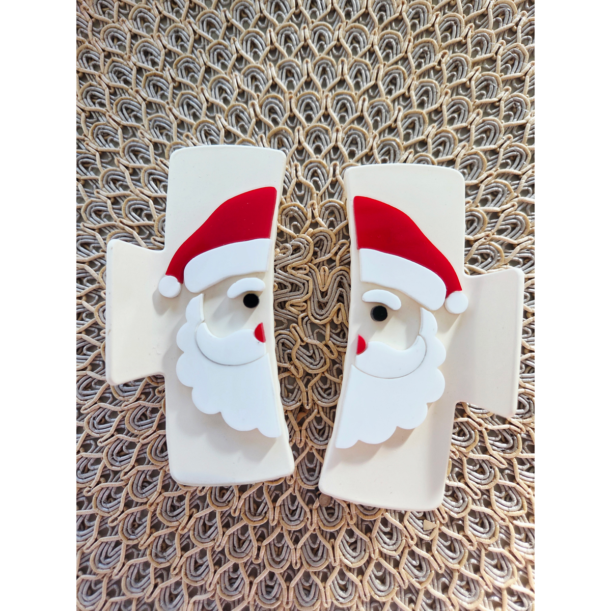 Red and white Santa Christmas claw clip by The Twisted Hippo