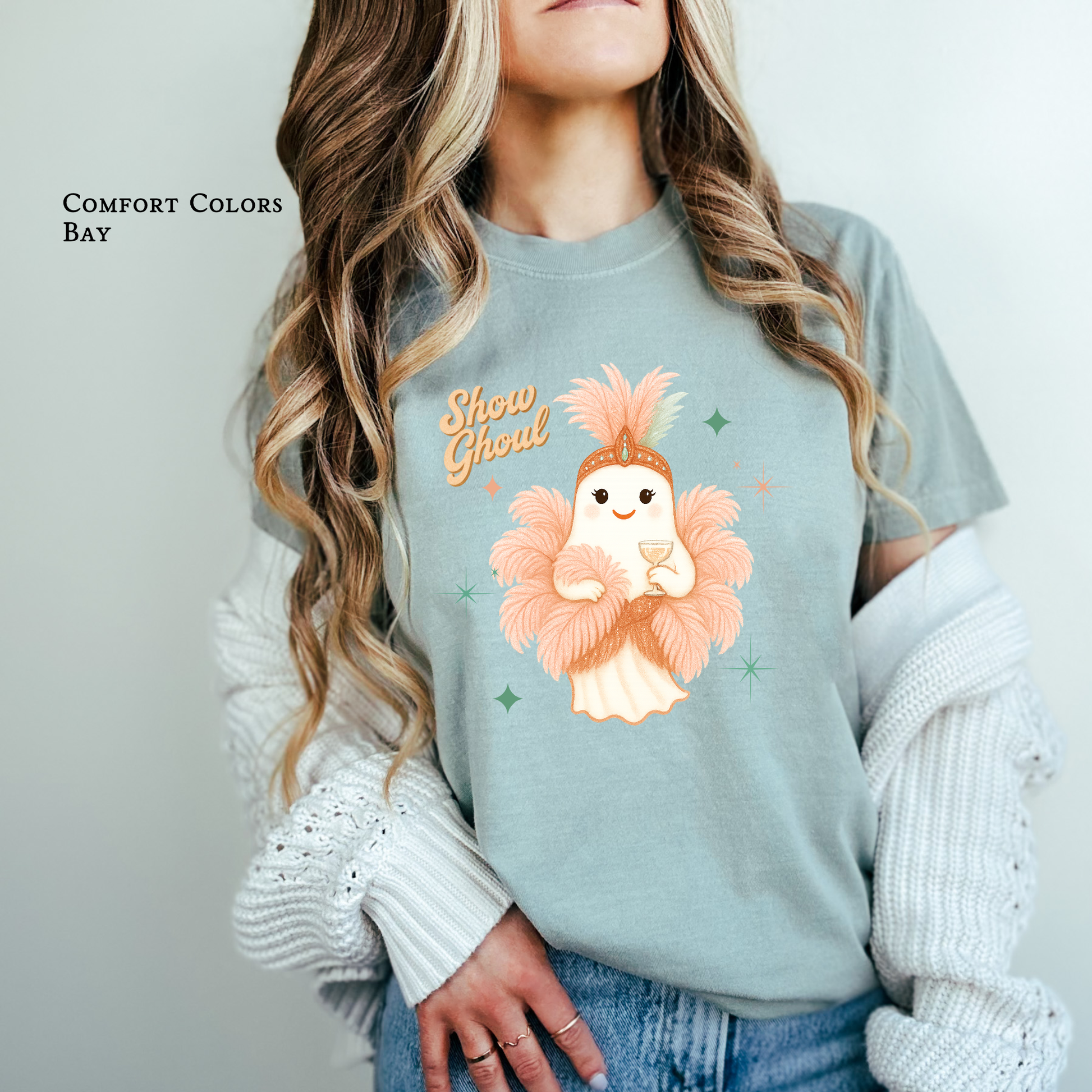 Glittery retro script “Show Ghoul” desig