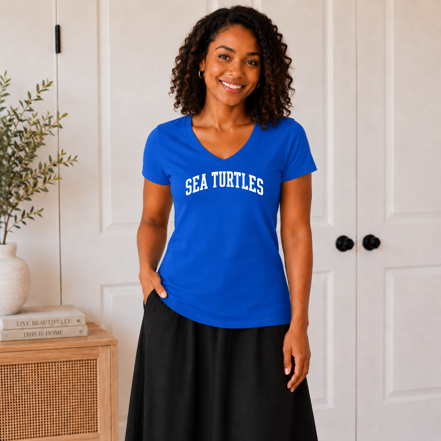 Sea Turtles Arch V Neck