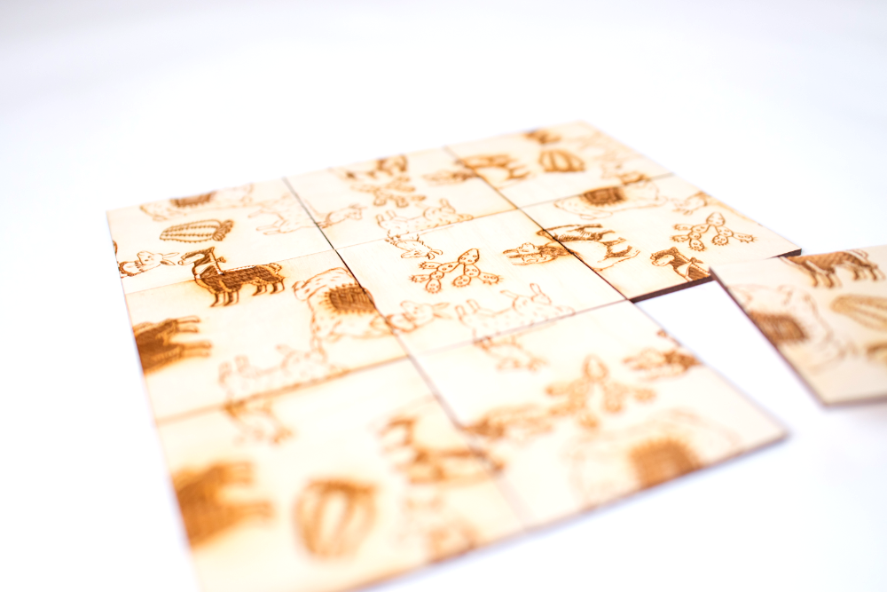 Alpaca - Llama Puzzle - Hog -  Brain Teaser - Mind Challenger - Wood Puzzle